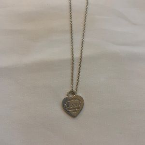 Classic Tiffany heart necklace
